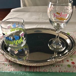 2 Decorated Wine Glasses 🍷🍷
